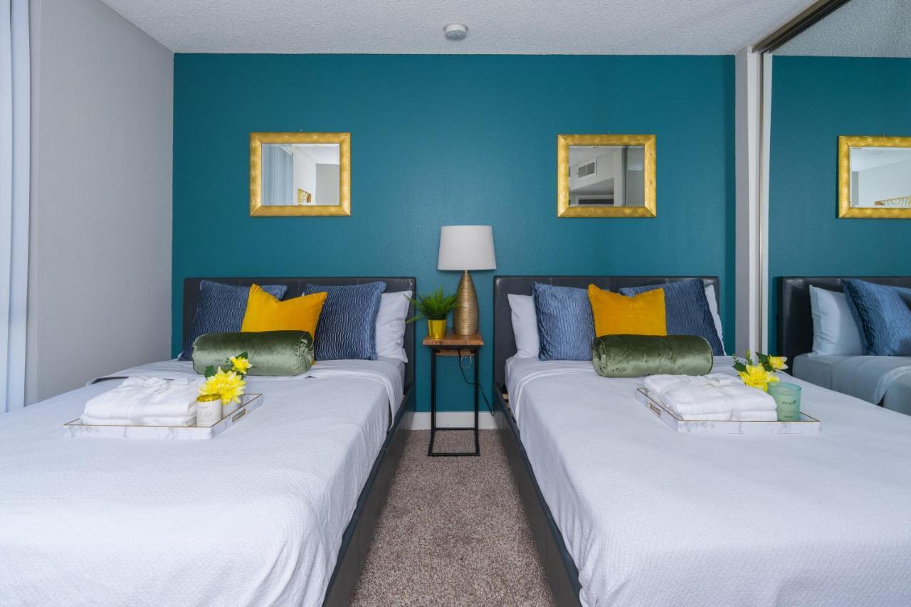 Universal Studios 8 Min Drive Two Bedroom Apartment With Free Parking Лос Анджелис Екстериор снимка