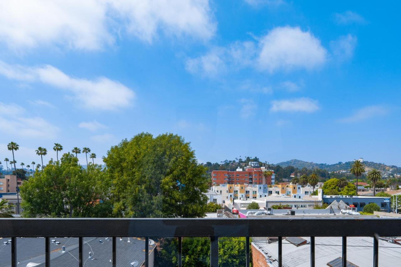Universal Studios 8 Min Drive Two Bedroom Apartment With Free Parking Лос Анджелис Екстериор снимка